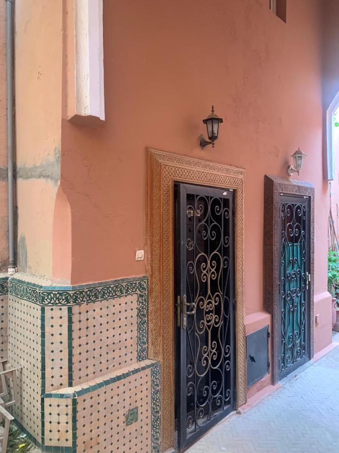 Super Riad Avec Piscine Interieure Marrakesh Esterno foto